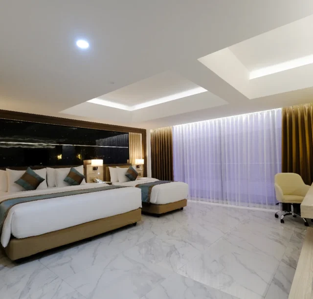 DoA - Grand Deluxe Room_1_edited King Size Bed & Single Bed